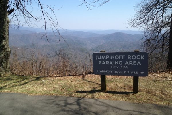 Jumpingoff Rocks-Blue Ridge Parkway-Milepost 260.3